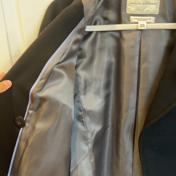 Black women coat from Banana Republic - Picture 2 of 7